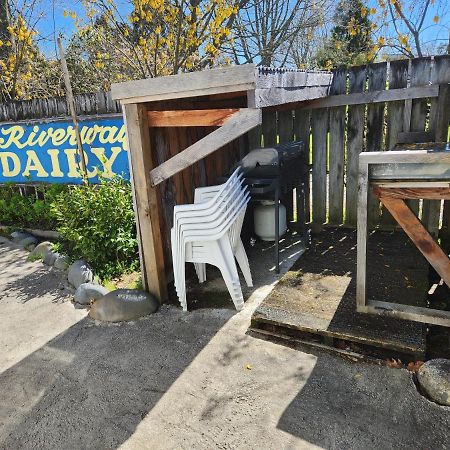 Taylors Lodge Turangi Exterior foto
