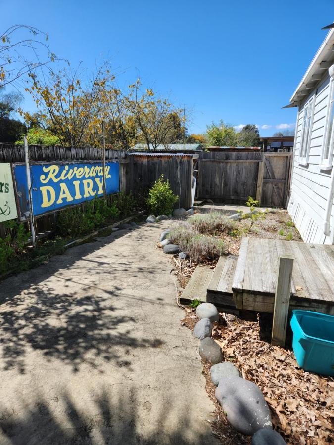 Taylors Lodge Turangi Exterior foto
